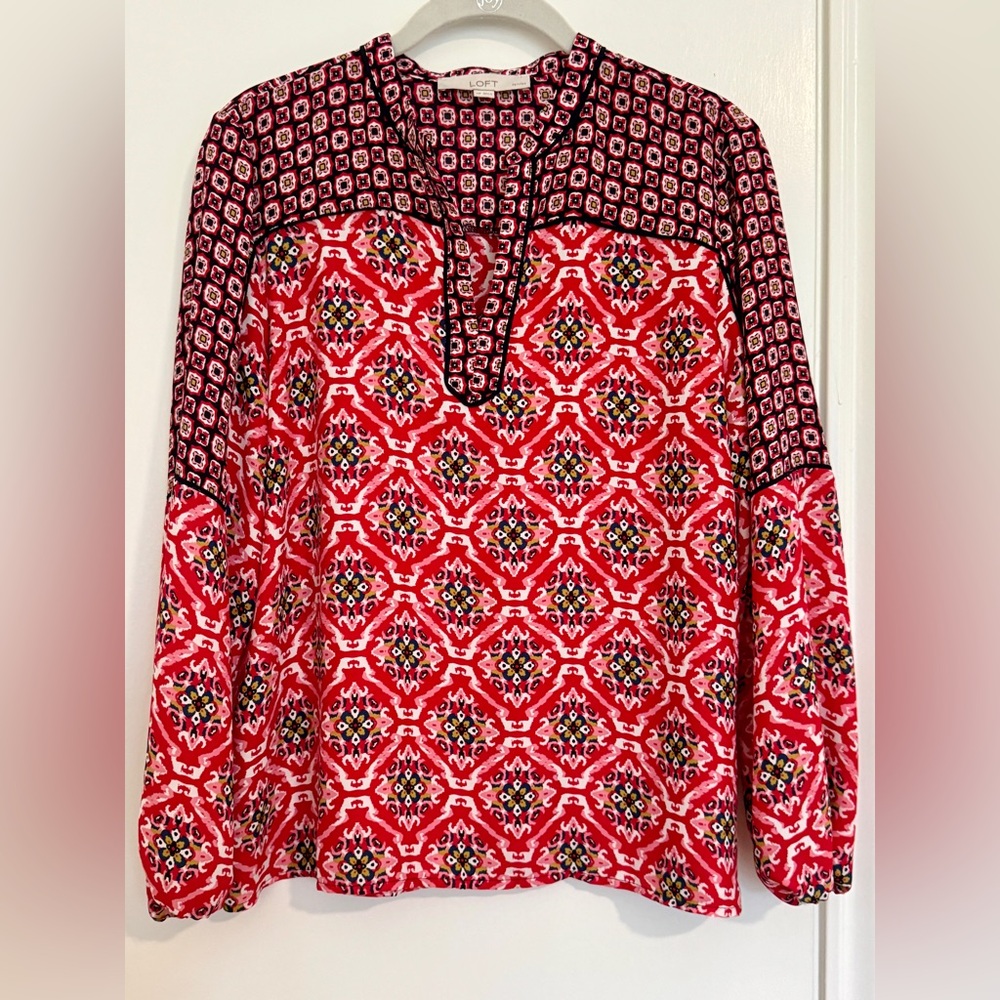 LOFT Red and White Graphic Long Sleeve Blouse